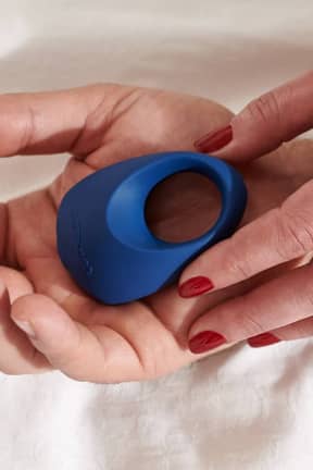 Couples Vibrators app controlled We-Vibe Pivot