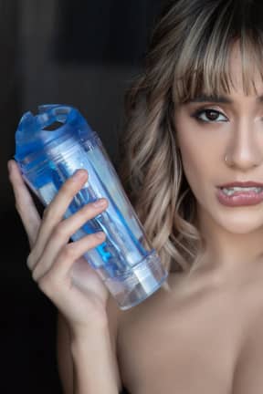 Fleshlight Flight Commander - Compact stroker with adjustable suction — travel-ready intensity