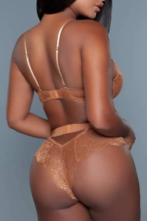 Lingerie BeWicked Bettany Bodysuit Caramel - Spetsbody med cut-outs