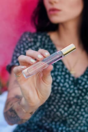 Bath & Body Eye of Love Bloom Pheromone Parfum Attract Him - Sunny Daze 10ml