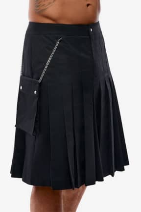Lingerie Svenjoyment - Kilt - Black - M - Serve a bold kilt look with crisp pleats, a snug waistband and easy, free movement. Own the night with a detachable flap pocket and chains that beg for attention.