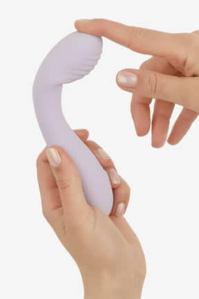All Good Vibes Only - G-Spot Vibrator - Soft Silicone - Purple - Curved, silky-soft pleasure that hits the sweet spot with a wide 4 cm head. 10 modes, waterproof, USB-C rechargeable - ready for steamy play anywhere.