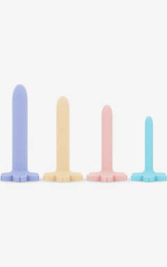 All Teazers - Vagina Dilator Set - 4pcs - Soft, tapered sizes let you ease in at your own pace for calm, confident progress. Secure flower base and silky silicone make handling simple, comfortable, and easy to clean.